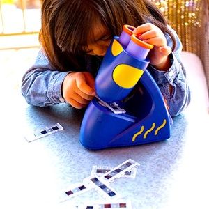 GeoSafari Jr. Talking Microscope & Slides